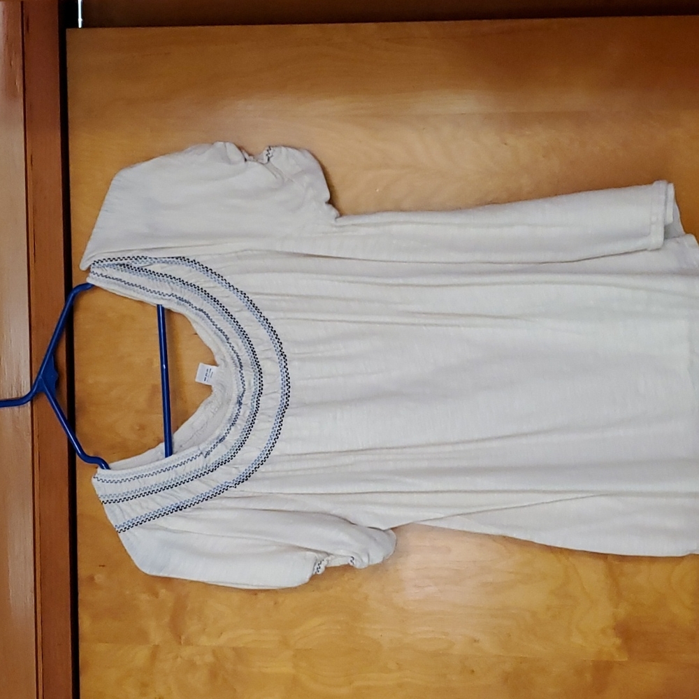 Old navy peasant top . Size large